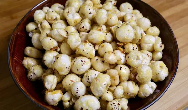 How Many Calories Are in a Serving of Roasted..
