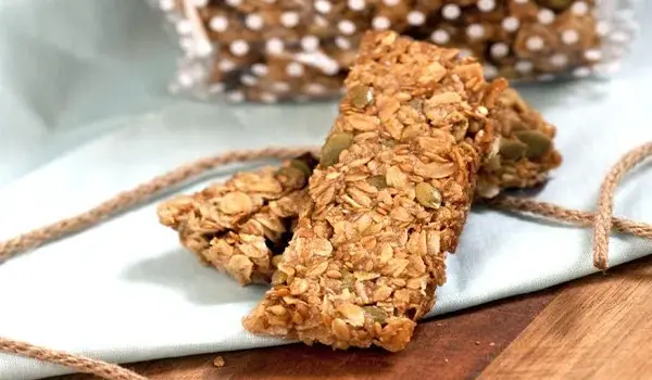 What Makes Energy Snacks a Must-Have for an A..