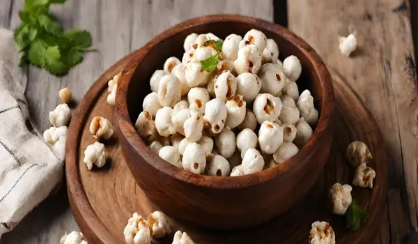 The Secret Behind Roasted Makhana's Calorie C..
